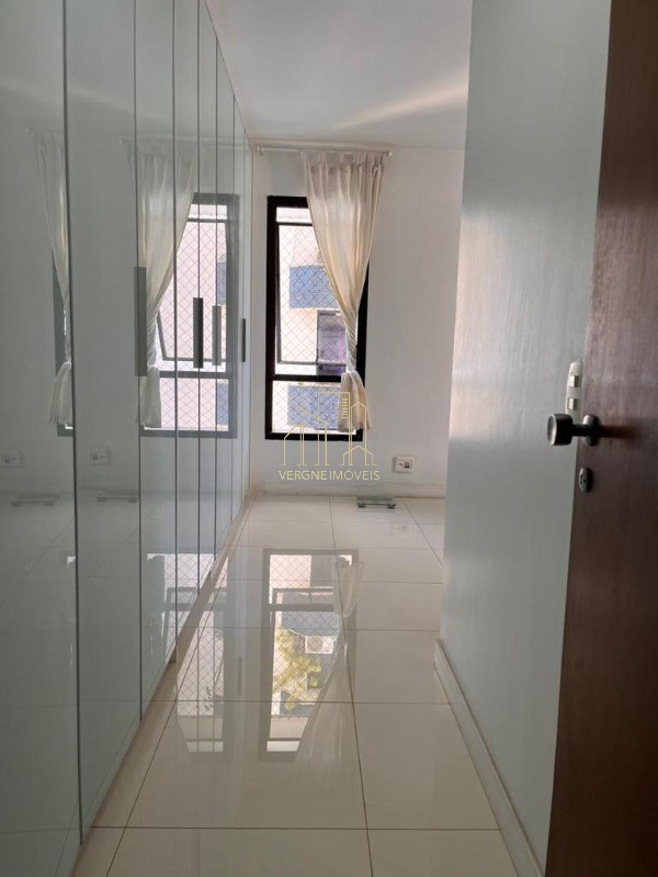 Apartamento à venda com 4 quartos, 327m² - Foto 19