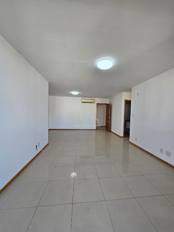 Apartamento à venda com 1 quarto, 147m² - Foto 18