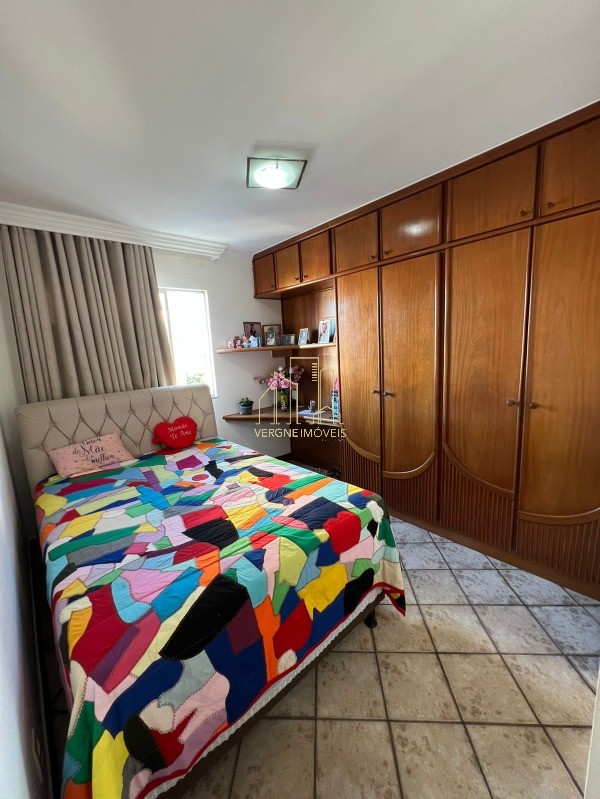 Apartamento à venda com 3 quartos, 74m² - Foto 7