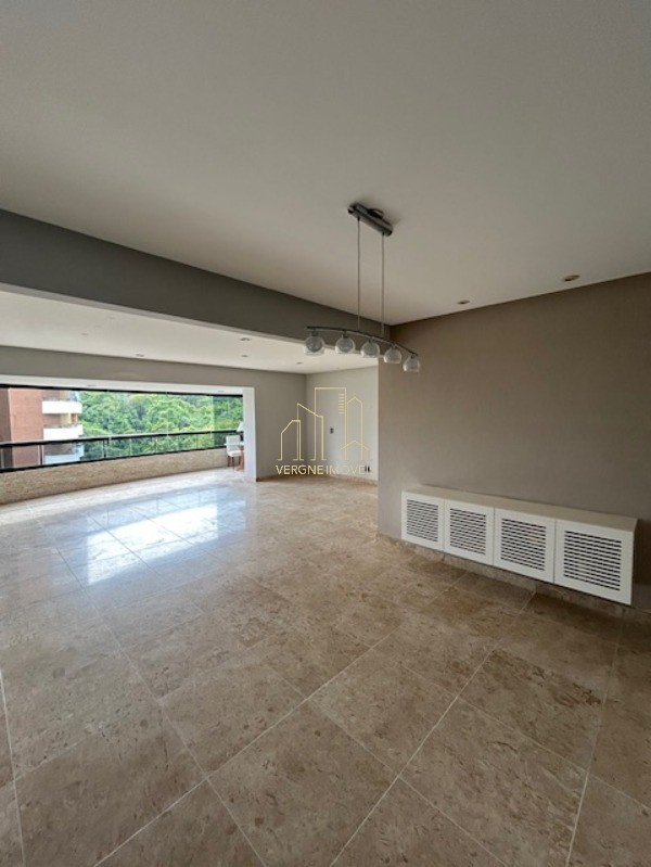 Apartamento à venda com 3 quartos, 192m² - Foto 4