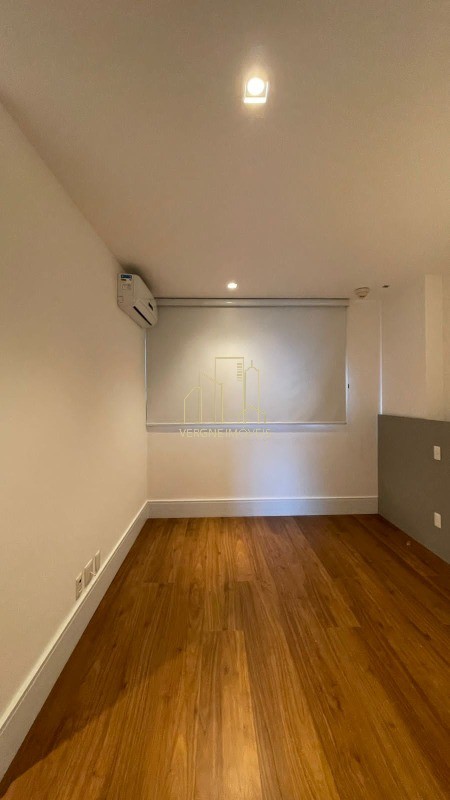 Apartamento à venda com 4 quartos, 242m² - Foto 20