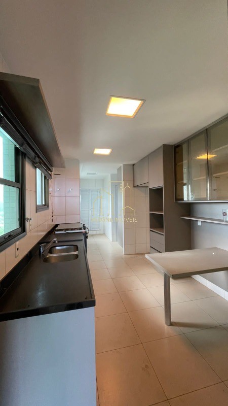 Apartamento à venda com 4 quartos, 242m² - Foto 36