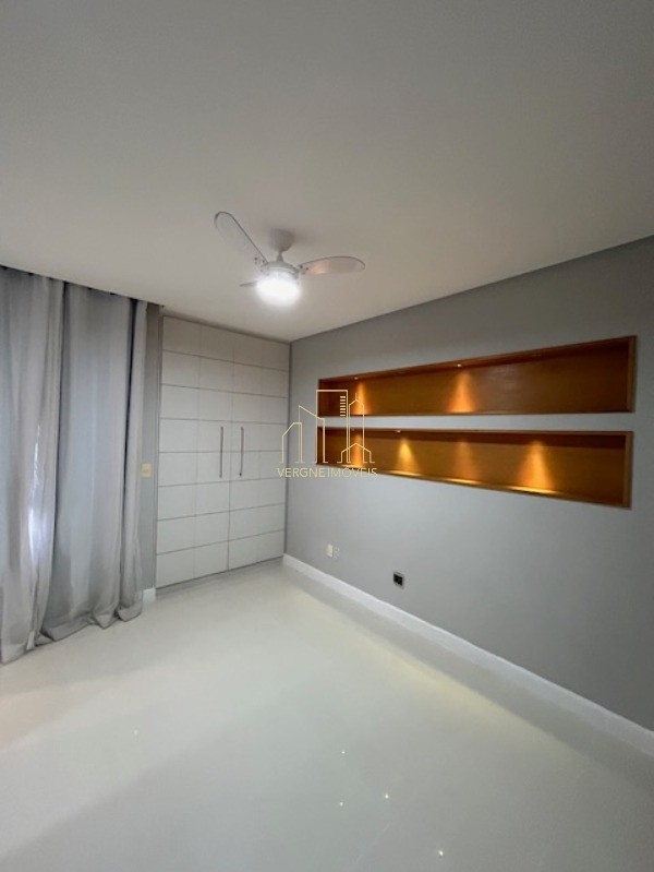 Apartamento à venda com 3 quartos, 192m² - Foto 18