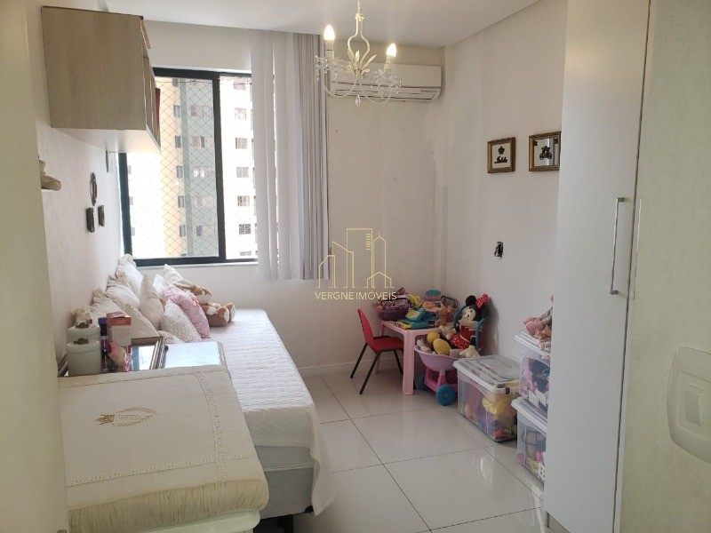 Apartamento à venda com 3 quartos, 100m² - Foto 12