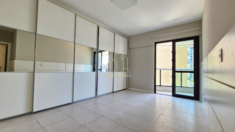 Apartamento à venda com 4 quartos, 240m² - Foto 8