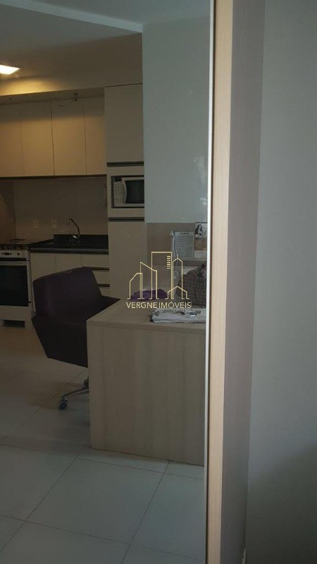 Apartamento à venda com 1 quarto, 51m² - Foto 8