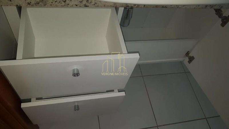 Apartamento à venda com 1 quarto, 51m² - Foto 18