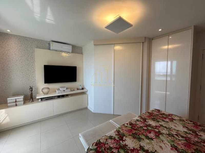 Apartamento à venda com 4 quartos, 207m² - Foto 27