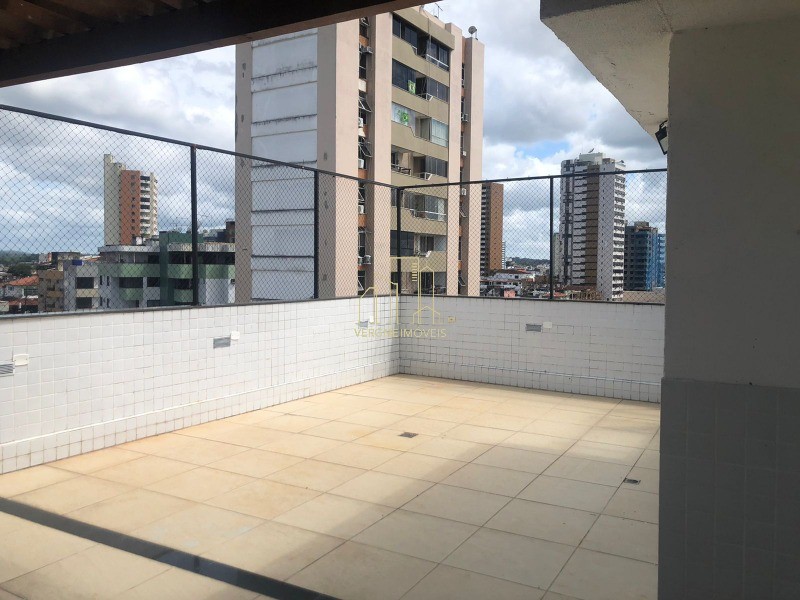 Cobertura à venda com 3 quartos, 230m² - Foto 7