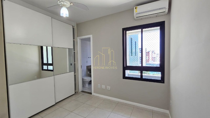 Apartamento à venda com 4 quartos, 240m² - Foto 11