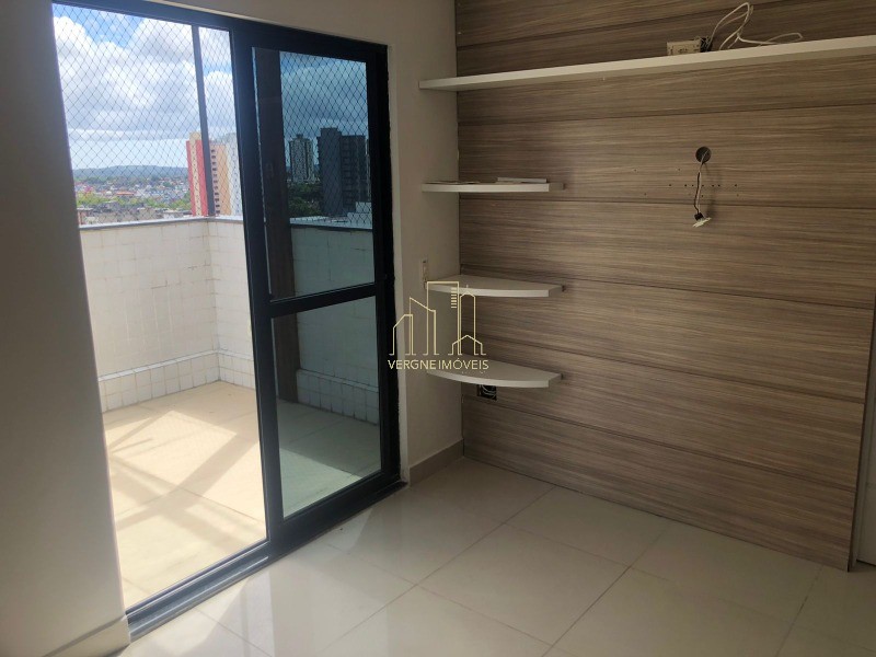 Cobertura à venda com 3 quartos, 230m² - Foto 3