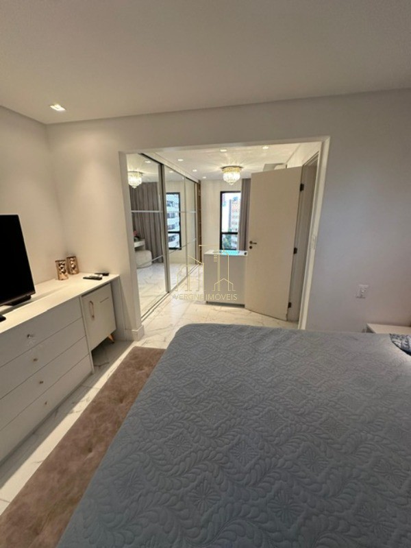 Apartamento à venda com 2 quartos, 106m² - Foto 10