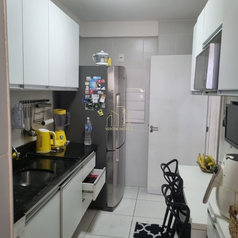 Apartamento à venda com 3 quartos, 82m² - Foto 22