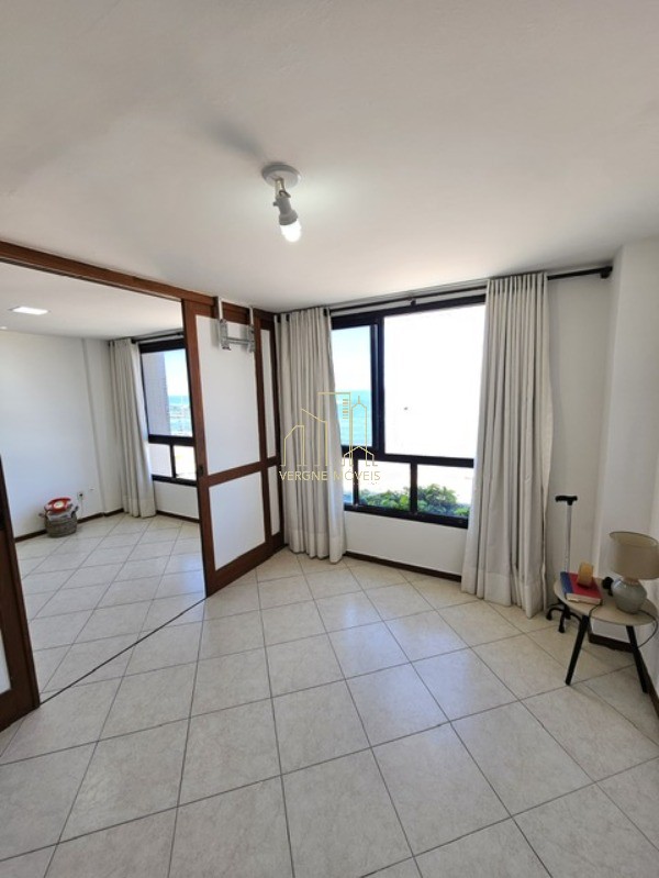 Cobertura à venda com 2 quartos, 82m² - Foto 9