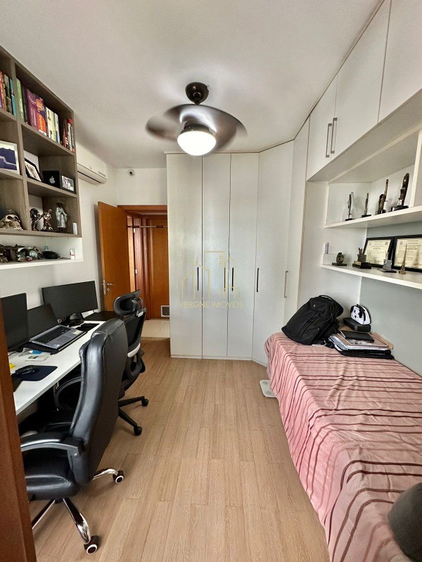 Apartamento à venda com 3 quartos, 135m² - Foto 17