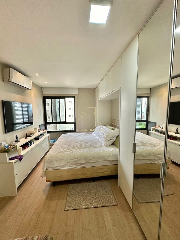 Apartamento à venda com 3 quartos, 135m² - Foto 14