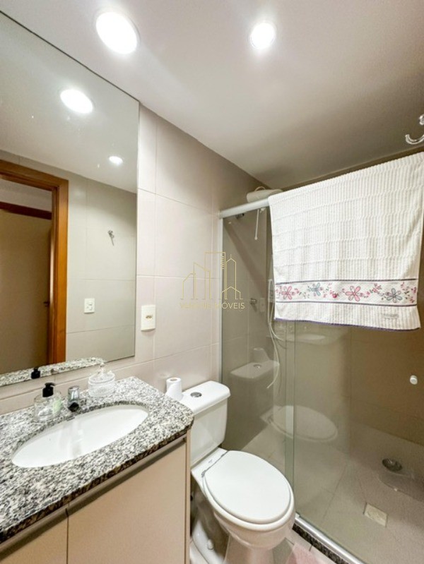 Apartamento à venda com 2 quartos, 61m² - Foto 11