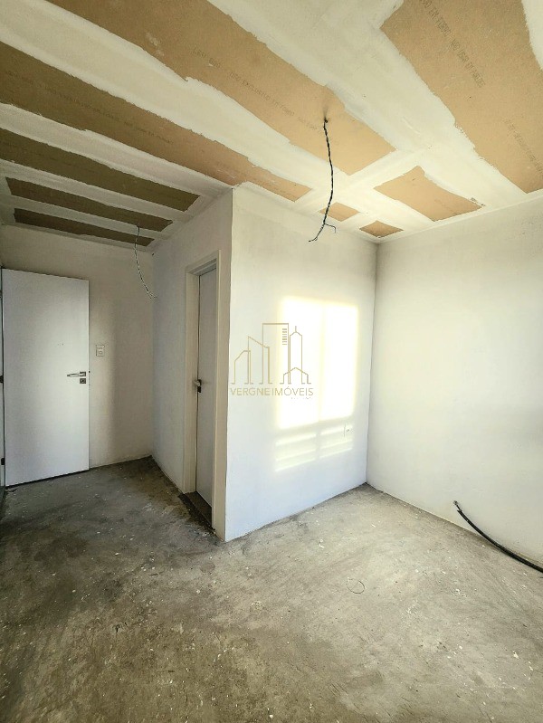 Apartamento à venda com 3 quartos, 103m² - Foto 8