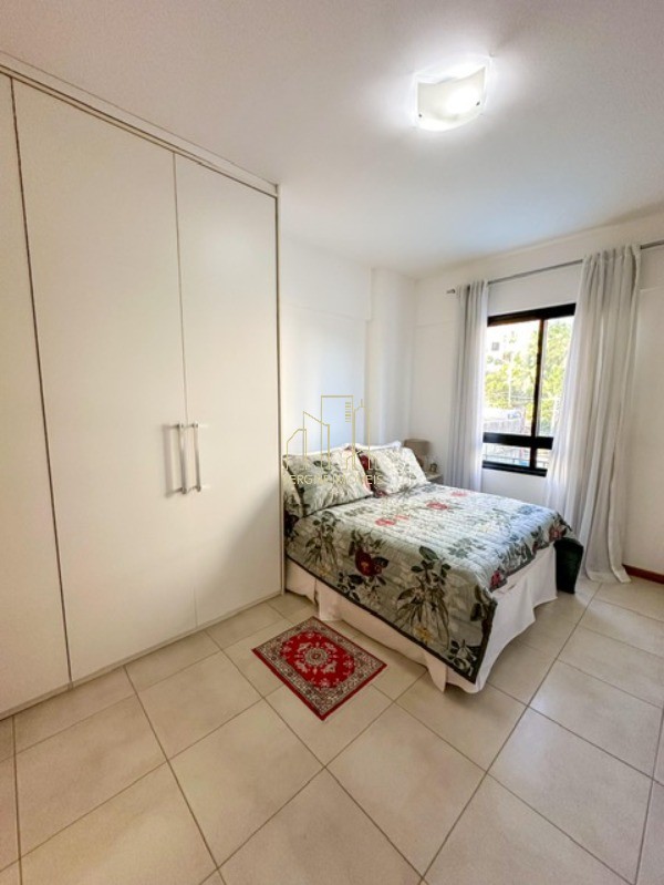 Apartamento à venda com 2 quartos, 61m² - Foto 7