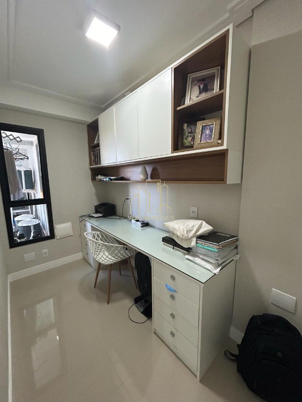 Apartamento à venda com 3 quartos, 113m² - Foto 19