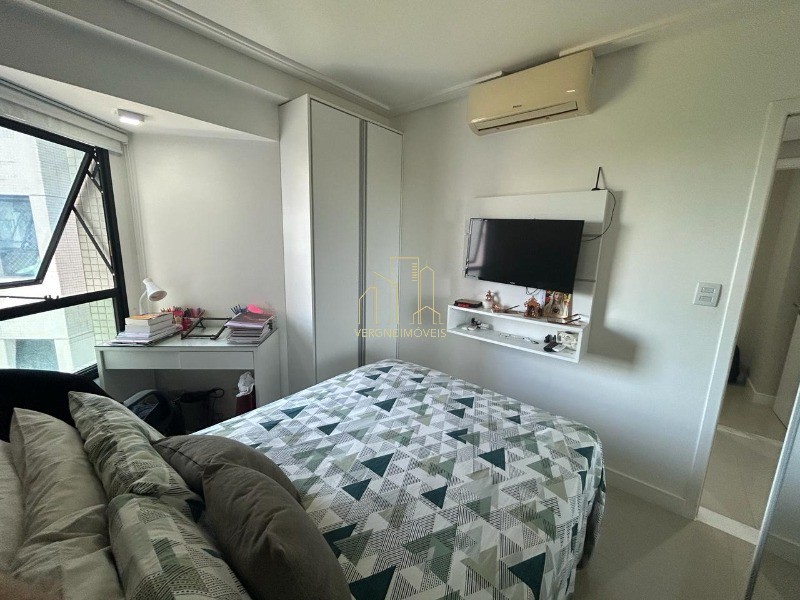 Apartamento à venda com 3 quartos, 113m² - Foto 14