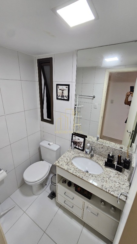 Apartamento à venda com 2 quartos, 60m² - Foto 17