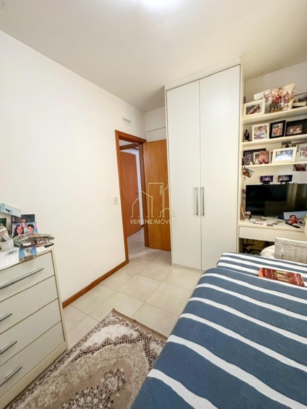 Apartamento à venda com 2 quartos, 61m² - Foto 8