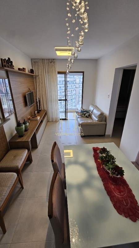 Apartamento à venda com 2 quartos, 60m² - Foto 3