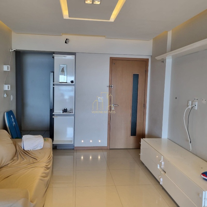 Apartamento à venda com 2 quartos, 85m² - Foto 3