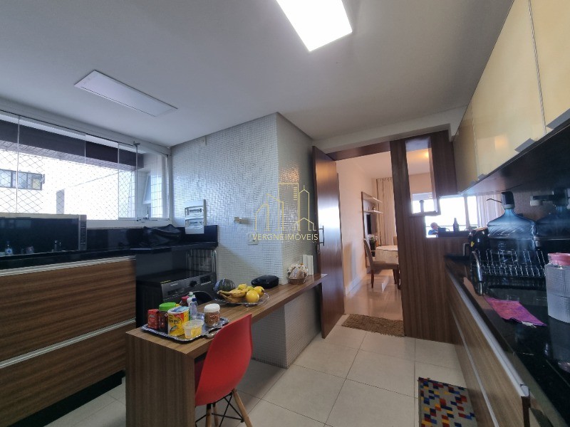 Apartamento à venda com 2 quartos, 82m² - Foto 25