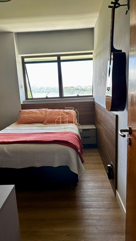 Apartamento à venda com 4 quartos, 225m² - Foto 18