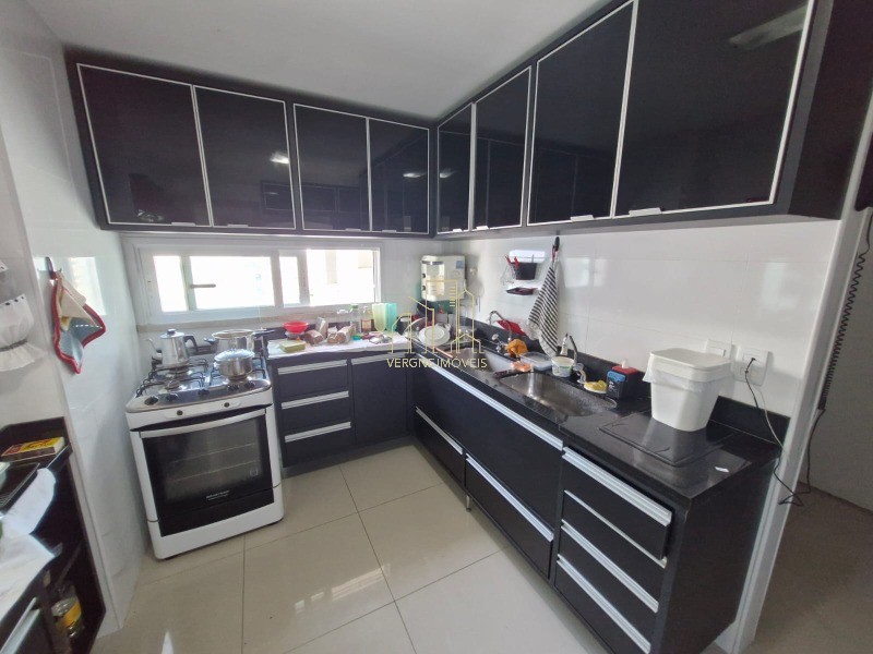 Apartamento à venda com 4 quartos, 187m² - Foto 16