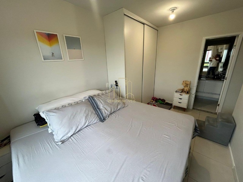 Apartamento para alugar com 2 quartos, 65m² - Foto 20