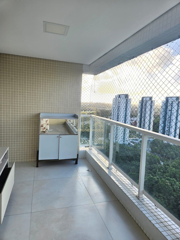 Apartamento à venda com 2 quartos, 110m² - Foto 3