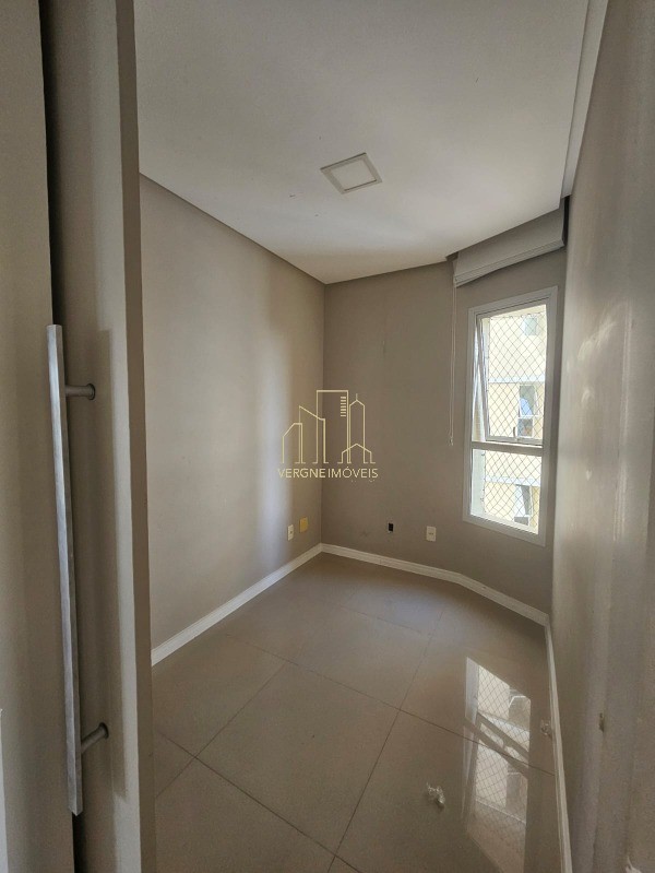 Apartamento à venda com 2 quartos, 110m² - Foto 8