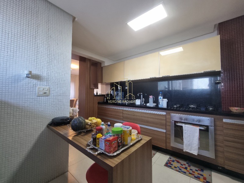 Apartamento à venda com 2 quartos, 82m² - Foto 23