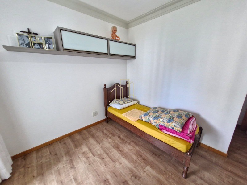 Apartamento à venda com 4 quartos, 187m² - Foto 8