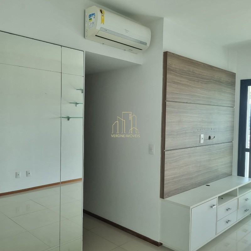 Apartamento à venda com 2 quartos, 87m² - Foto 9