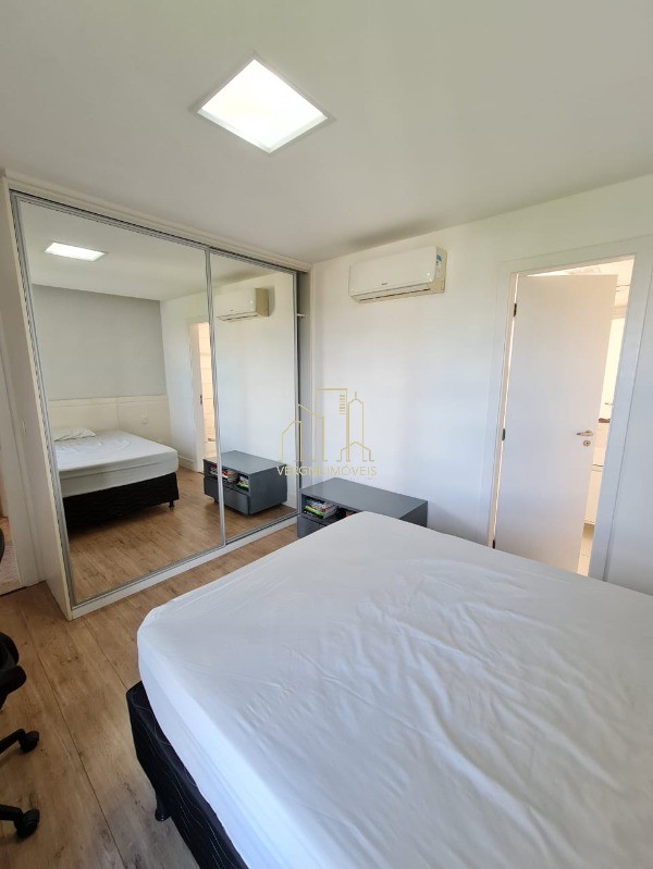 Apartamento à venda com 3 quartos, 195m² - Foto 22