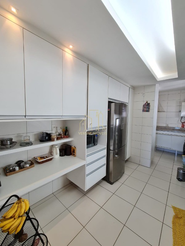 Apartamento à venda com 3 quartos, 195m² - Foto 31