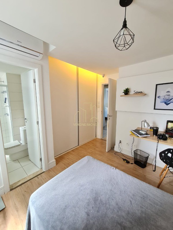 Apartamento à venda com 3 quartos, 195m² - Foto 17