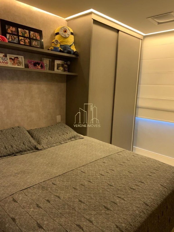 Apartamento à venda com 2 quartos, 75m² - Foto 12