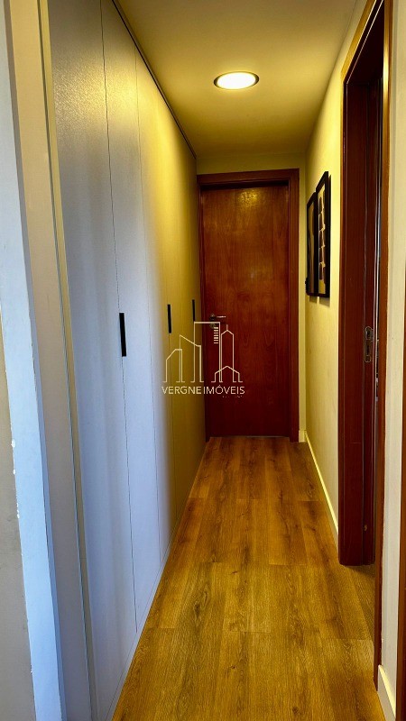 Apartamento à venda com 4 quartos, 225m² - Foto 14