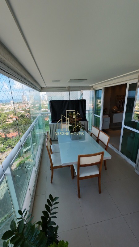 Apartamento à venda com 3 quartos, 142m² - Foto 1