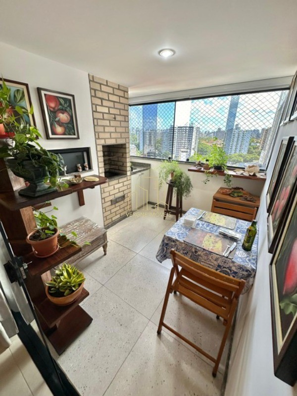 Apartamento à venda com 3 quartos, 150m² - Foto 8