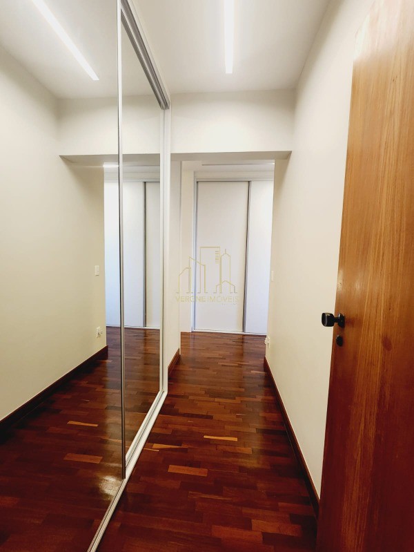 Apartamento à venda com 4 quartos, 241m² - Foto 29