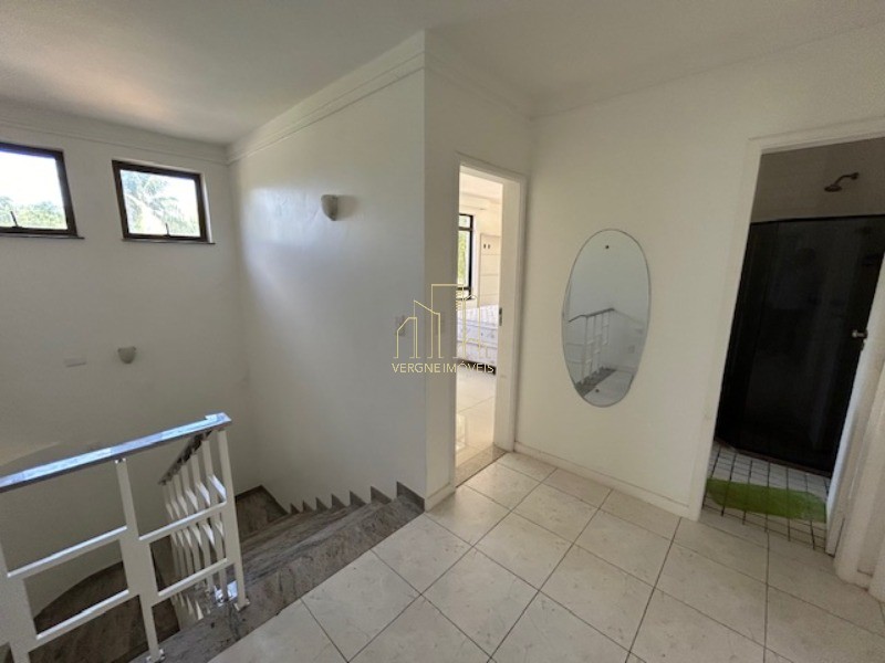 Casa de Condomínio à venda com 4 quartos, 305m² - Foto 18