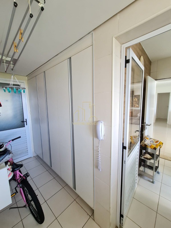 Apartamento para alugar com 3 quartos, 116m² - Foto 14