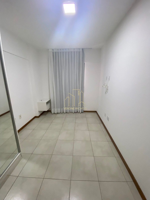 Apartamento à venda com 2 quartos, 70m² - Foto 9