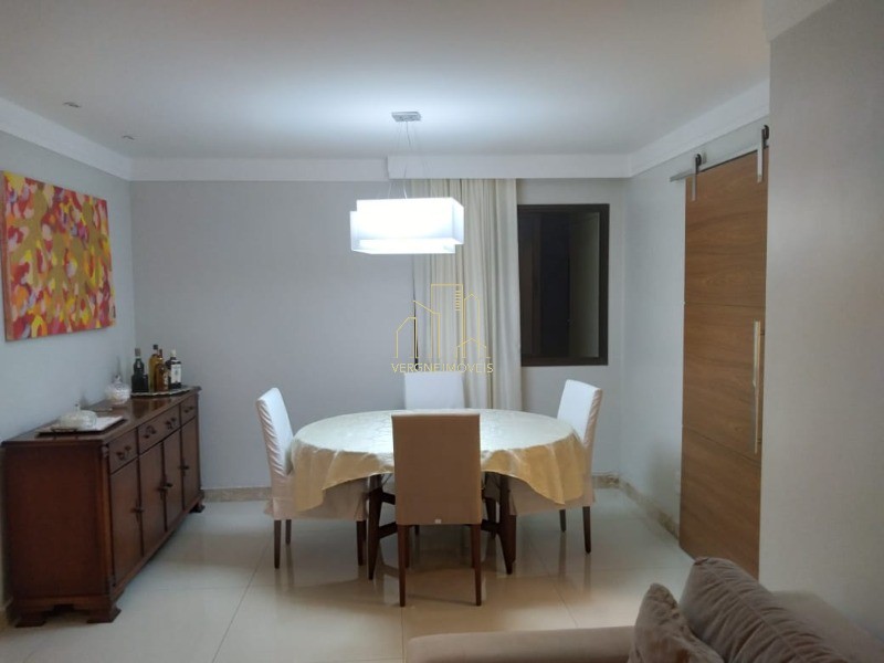 Apartamento à venda com 3 quartos, 134m² - Foto 9